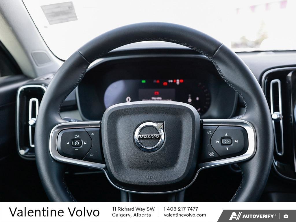 2025 Volvo XC40 Core Bright Theme-13
