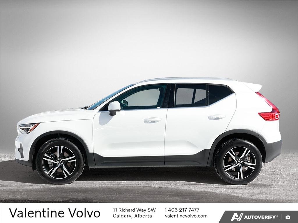 2025 Volvo XC40 Core Bright Theme-2