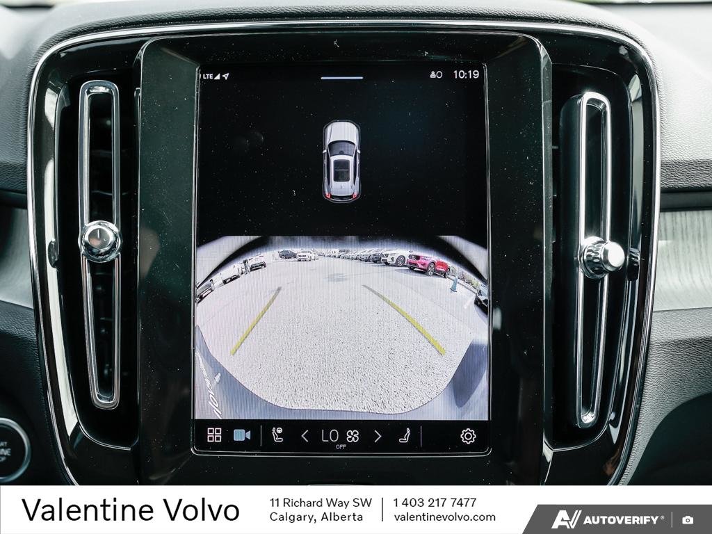 2025 Volvo XC40 Core Bright Theme-26
