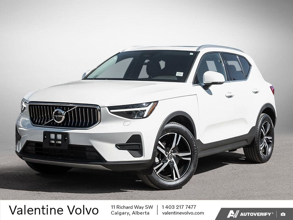 2025 Volvo XC40 Core Bright Theme-0
