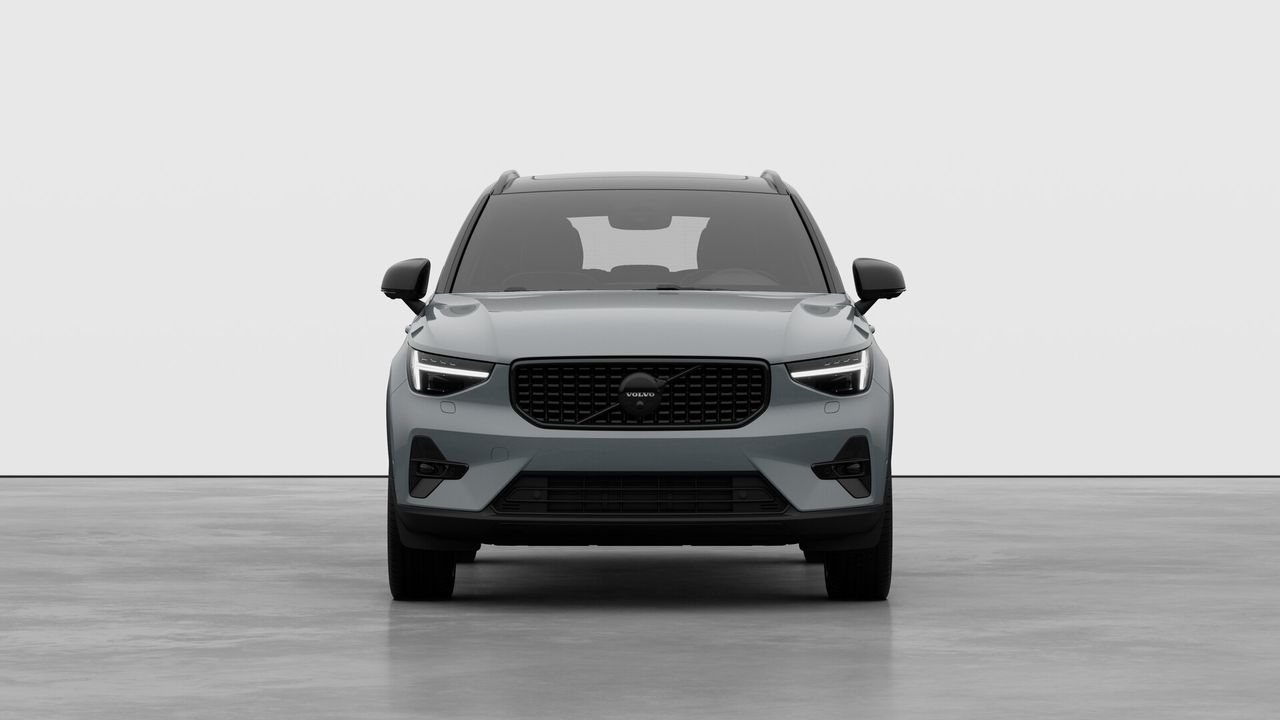 2026 Volvo XC40 Ultra Black Edition-4