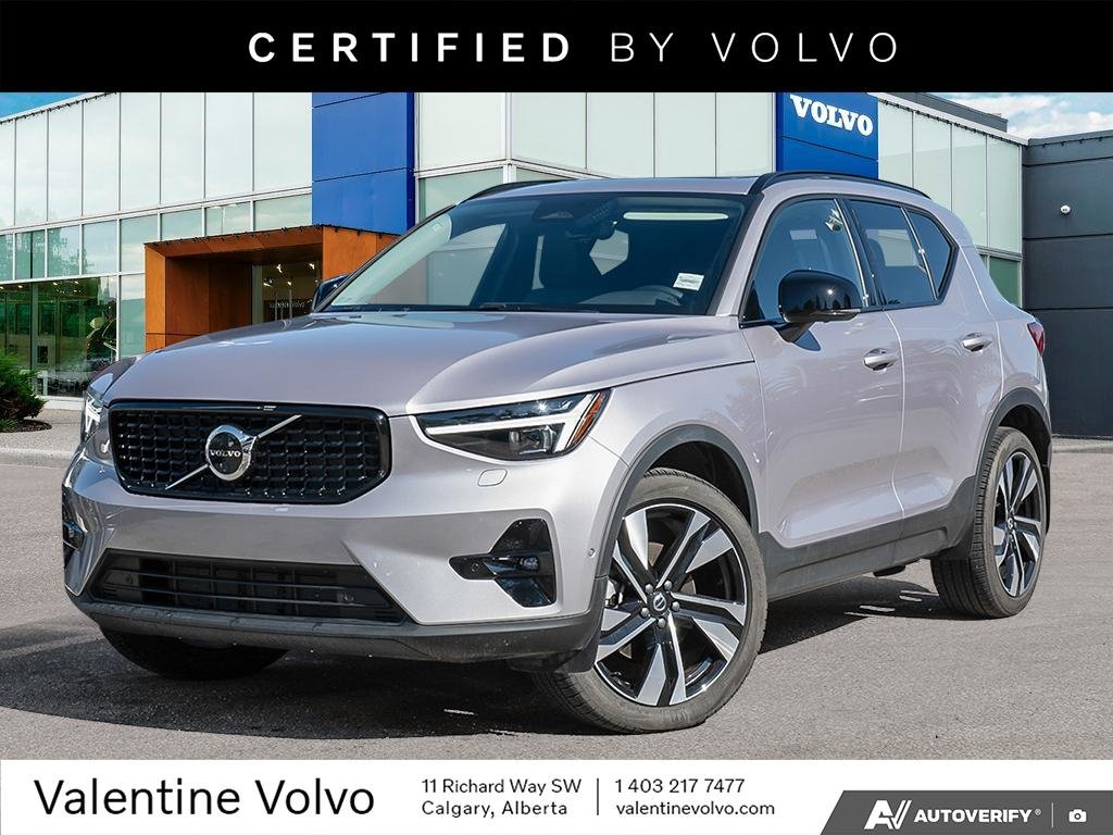 2026 Volvo XC40 Plus Dark Theme-0