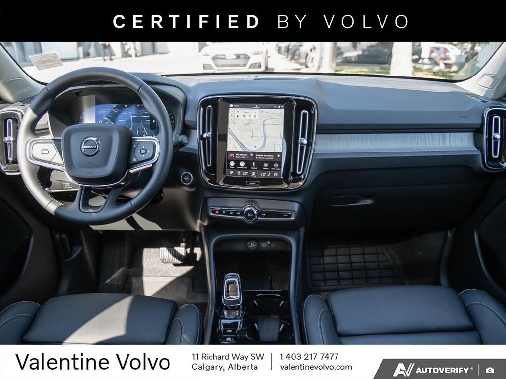 2026 Volvo XC40 Plus Dark Theme-24