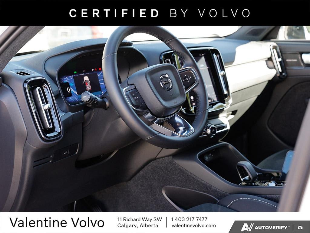 2026 Volvo XC40 Ultra Black Edition-12