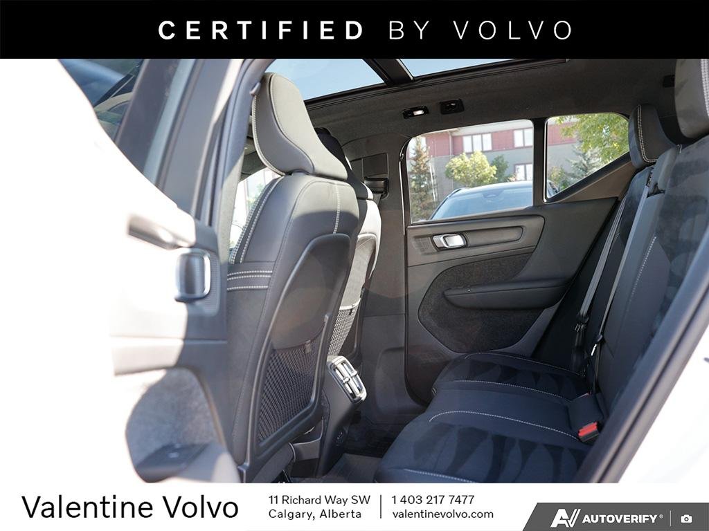 2026 Volvo XC40 Ultra Black Edition-23