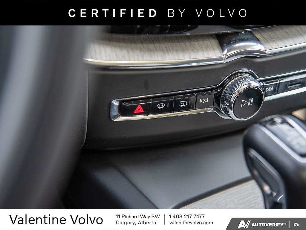 2019 Volvo XC60 Inscription-19
