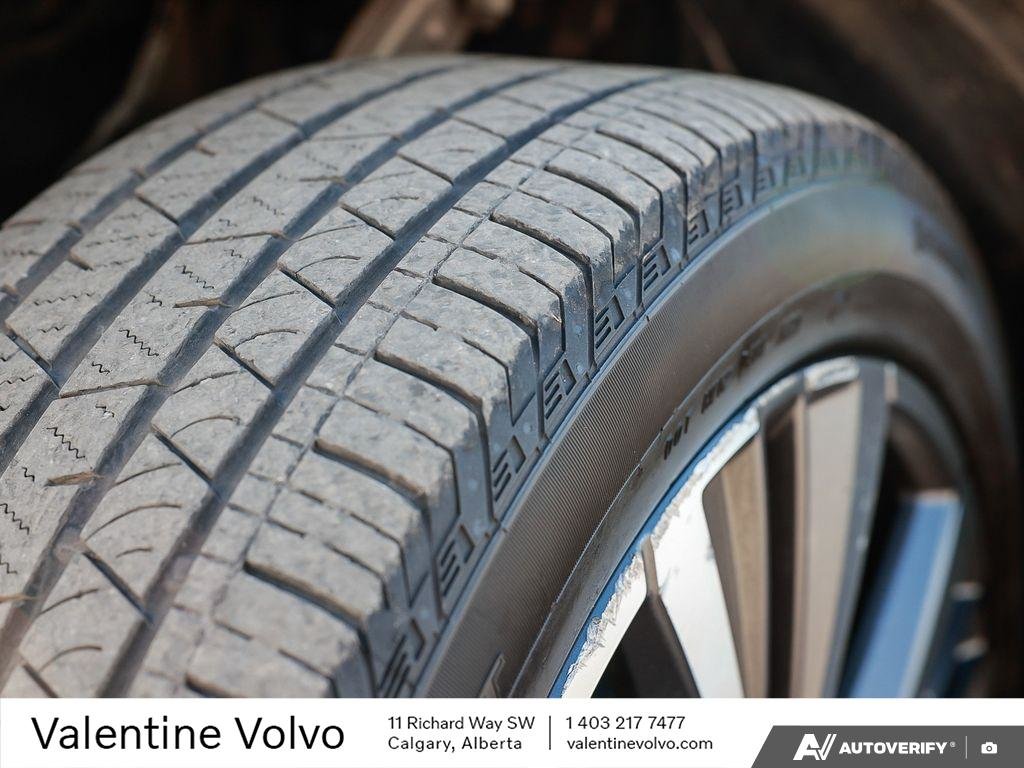 2022 Volvo XC60 Momentum-6