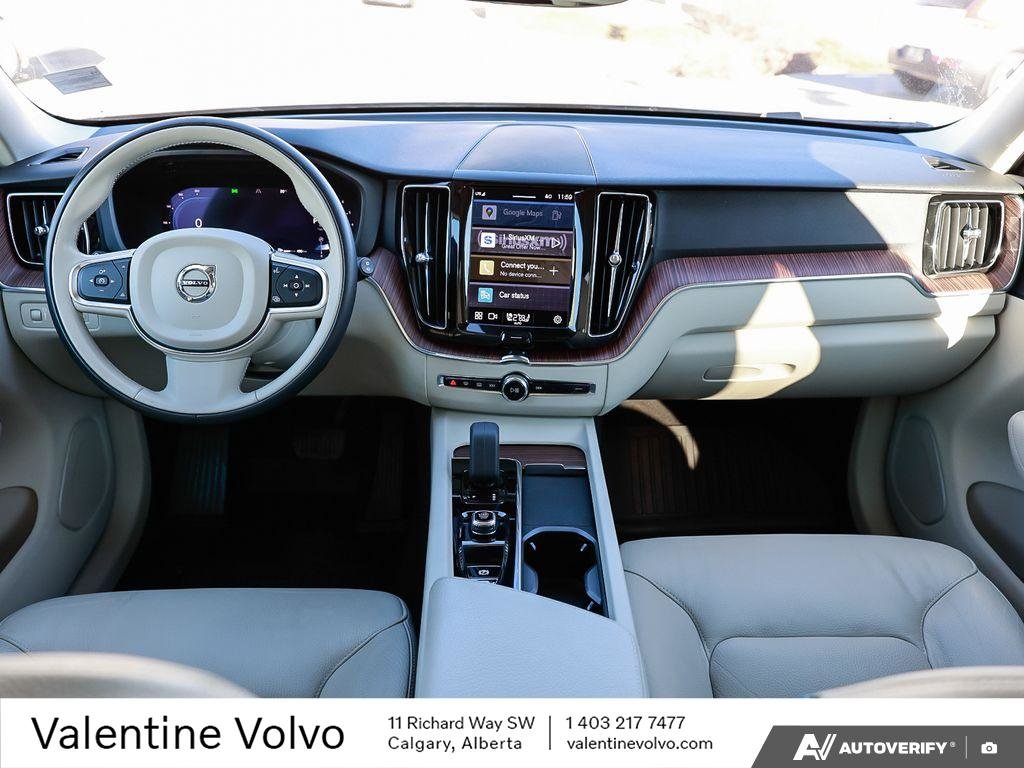 2022 Volvo XC60 Momentum-25