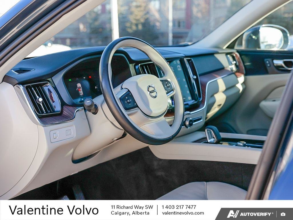 2022 Volvo XC60 Momentum-12