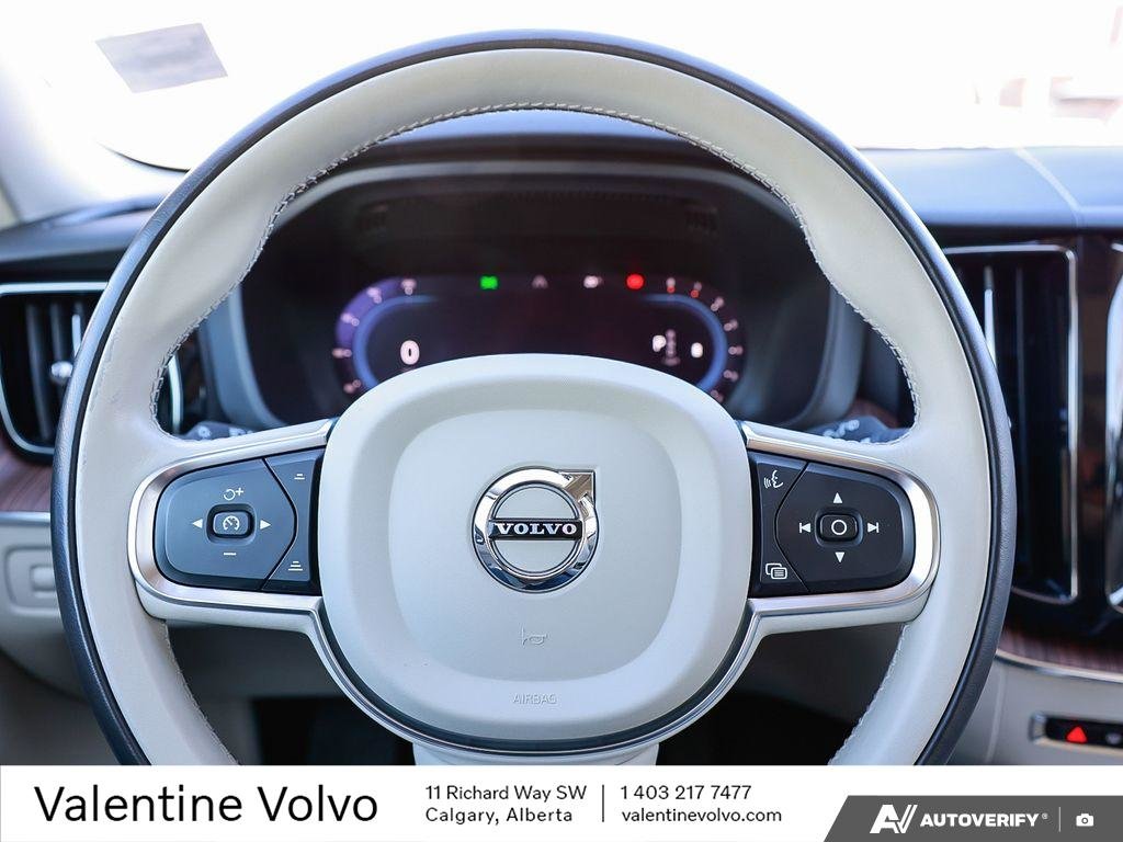 2022 Volvo XC60 Momentum-14