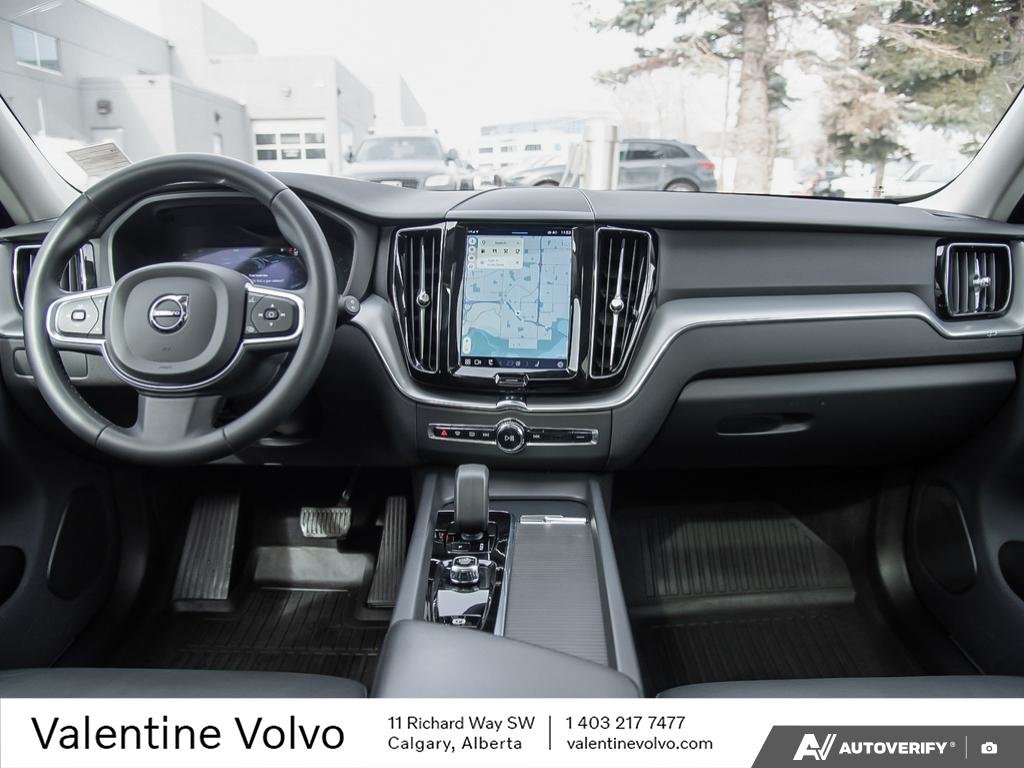 2023 Volvo XC60 Core-24