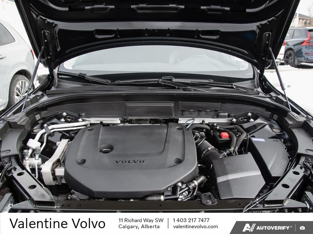 2023 Volvo XC60 Core-7