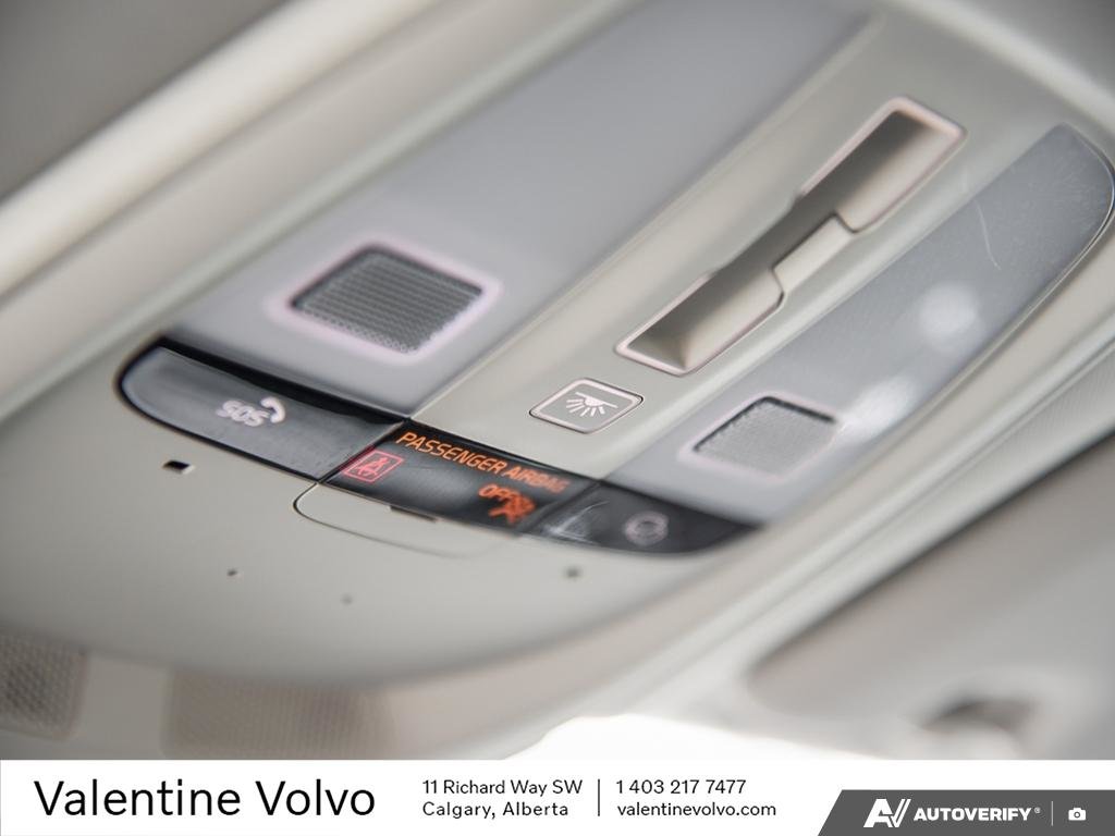 2023 Volvo XC60 Core-21