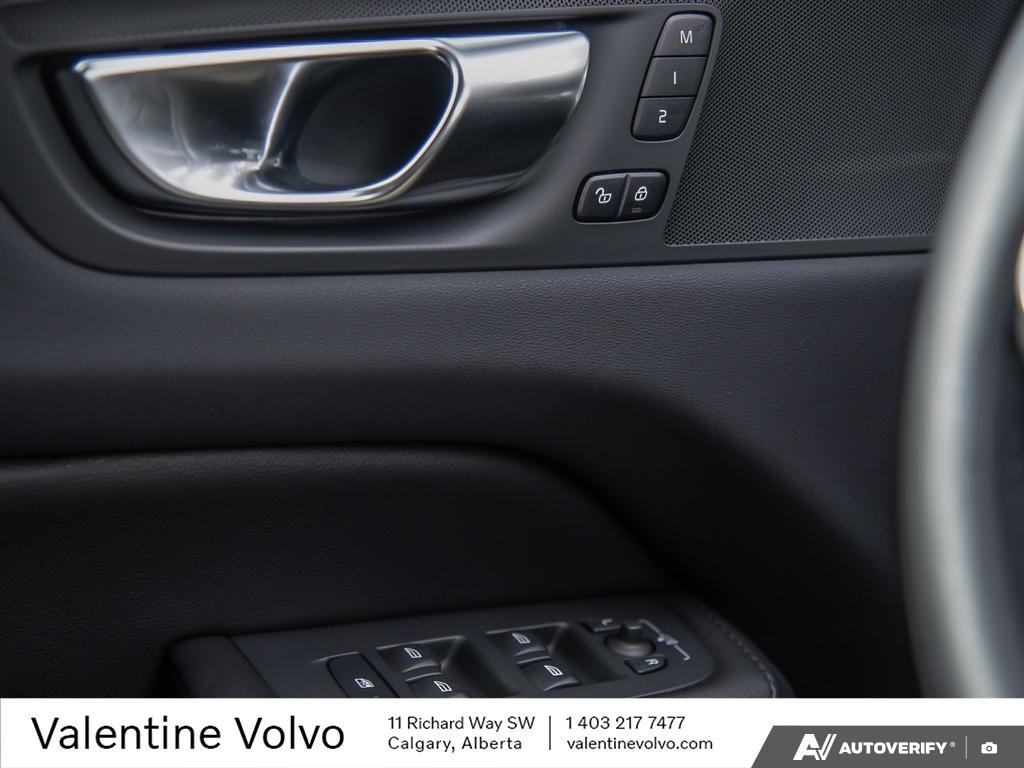 2023 Volvo XC60 Core-16