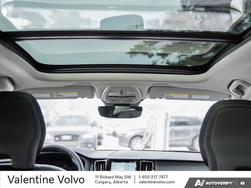 2023 Volvo XC60 Core-25