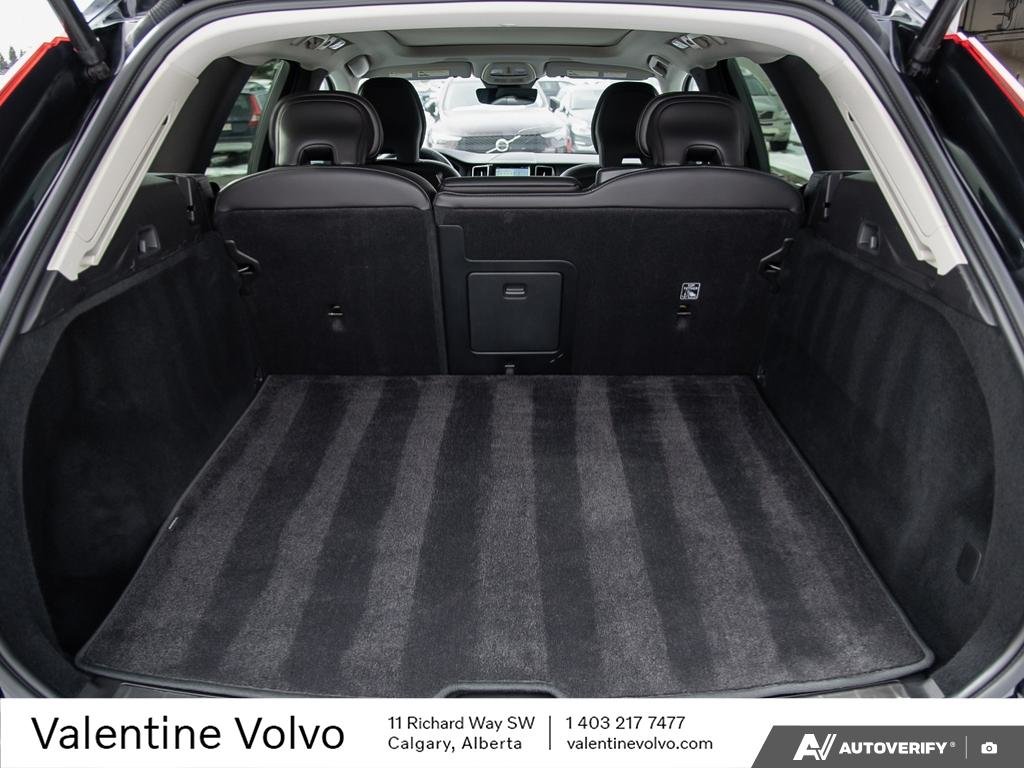 2023 Volvo XC60 Core-10