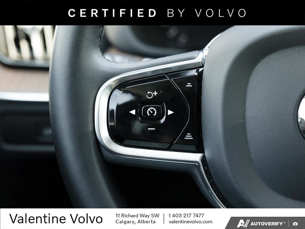 2023 Volvo XC60 Ultimate Dark Theme-16