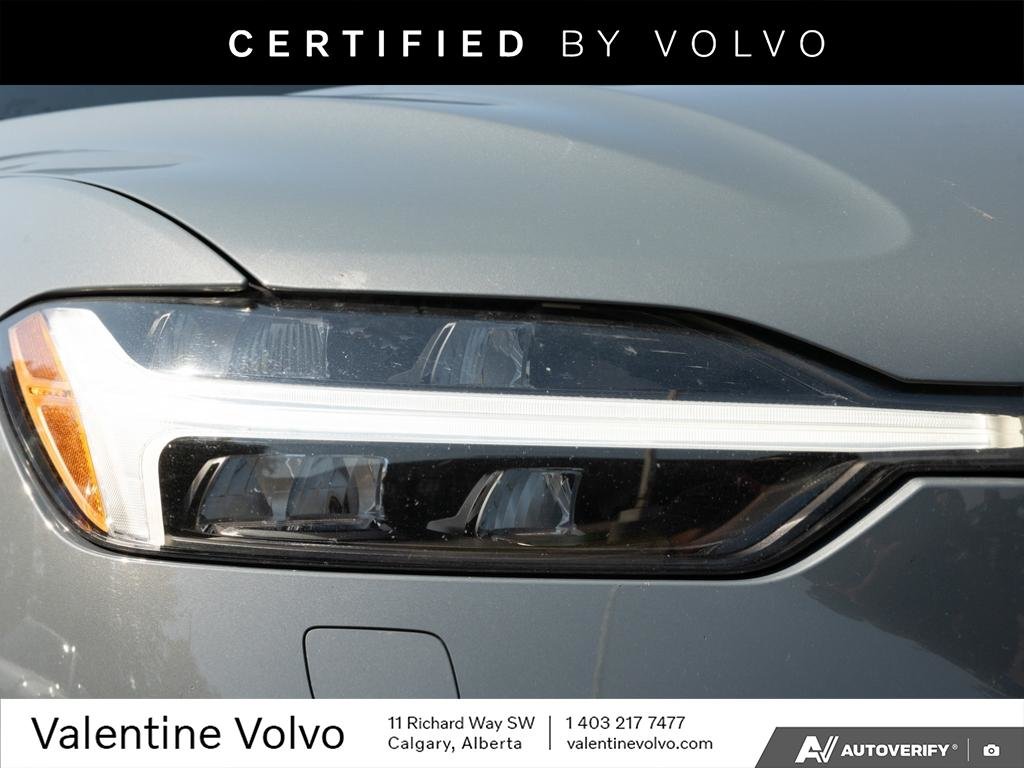 2023 Volvo XC60 Ultimate Dark Theme-11