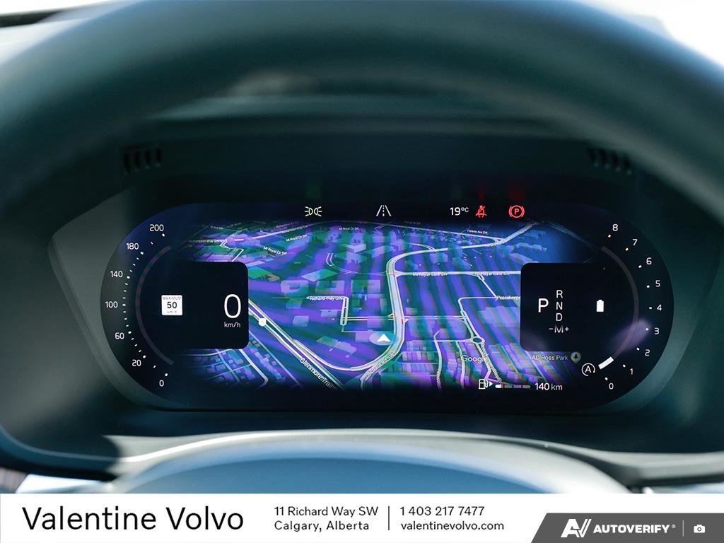 2024 Volvo XC60 Plus Dark Theme-14
