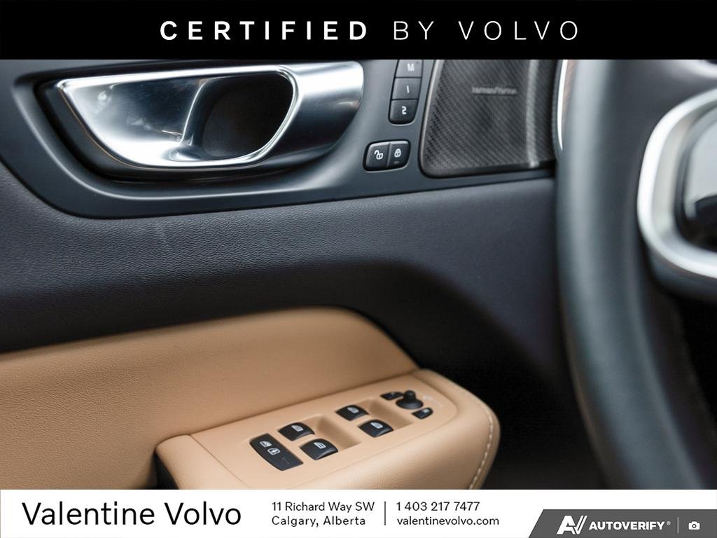 2024 Volvo XC60 Ultimate Dark Theme-17