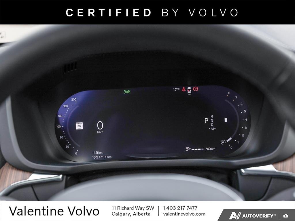 2024 Volvo XC60 Ultimate Dark Theme-14