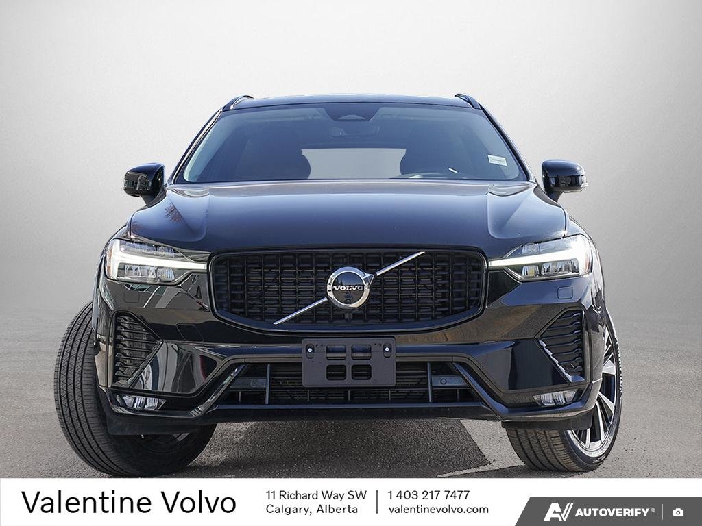 2025 Volvo XC60 Plus Dark Theme-1