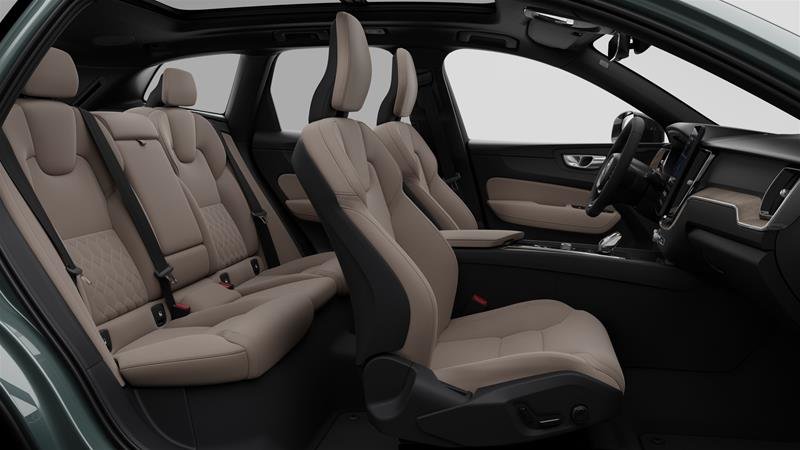 2026 Volvo XC60 Plus-3