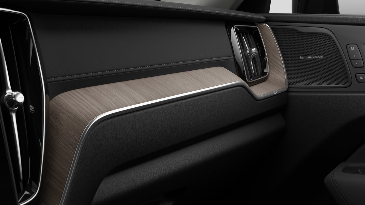 2027 Volvo XC60 Ultra Dark Theme-8