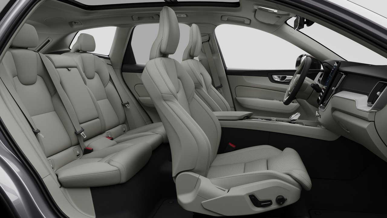 2027 Volvo XC60 Ultra (Dark Theme)-12