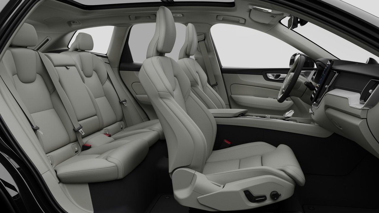 2027 Volvo XC60 Ultra (Dark Theme)-12