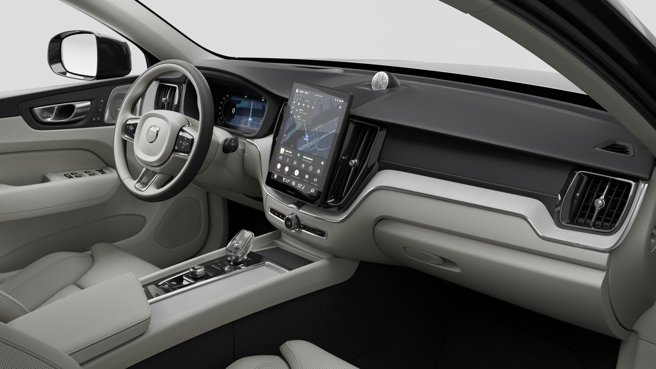 2027 Volvo XC60 Ultra (Dark Theme)-9