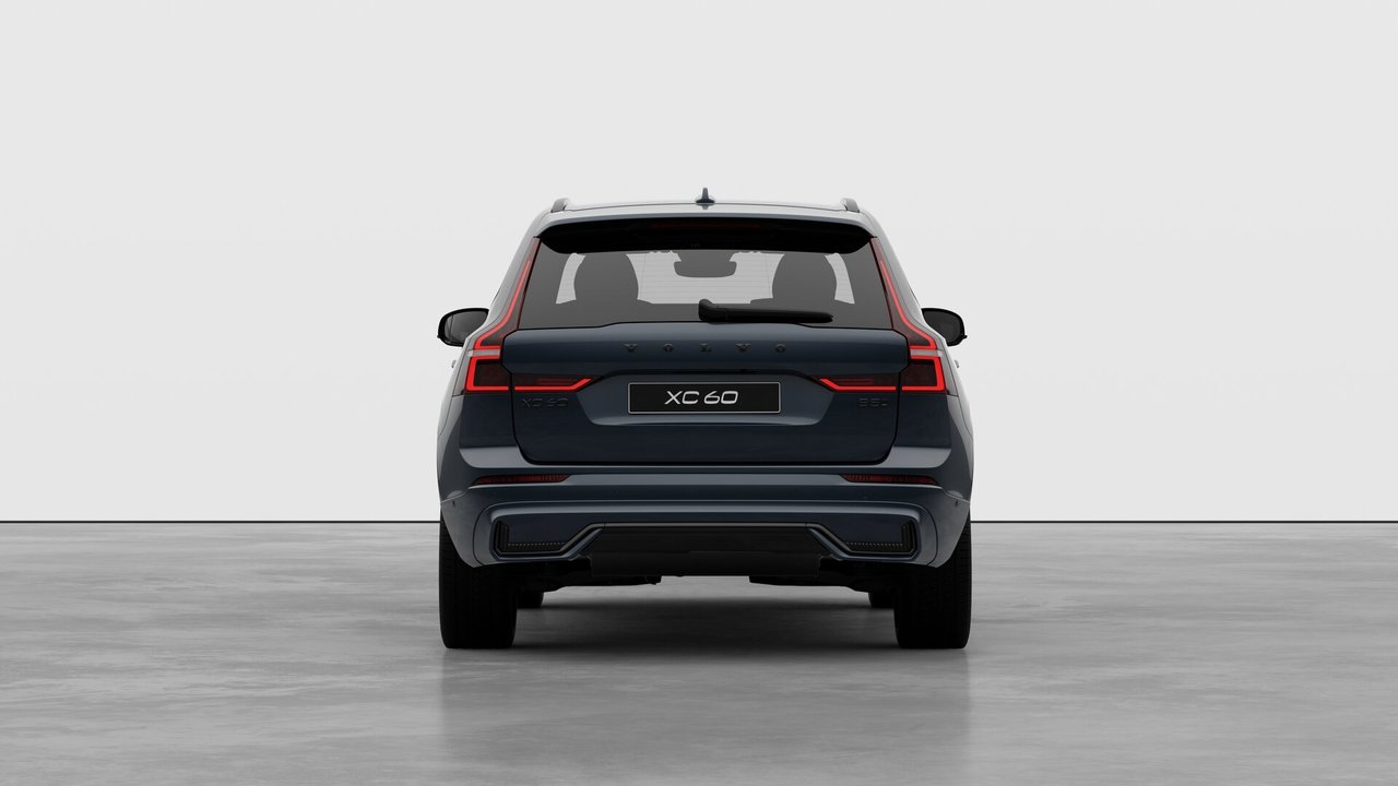 2027 Volvo XC60 Ultra Black Edition-5