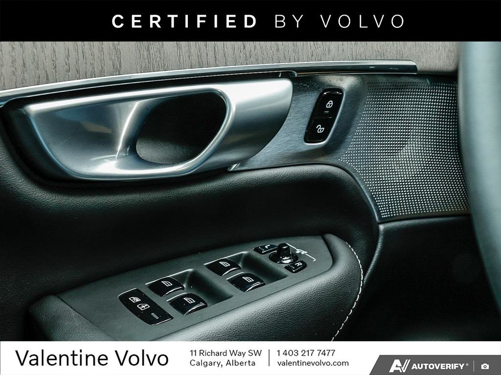 2025 Volvo XC90 Plug-In Hybrid Ultra Bright Theme-13
