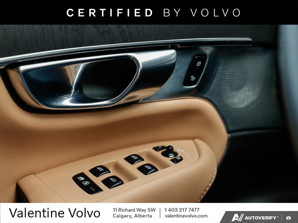 2025 Volvo XC90 Plug-In Hybrid Ultra Bright Theme-17
