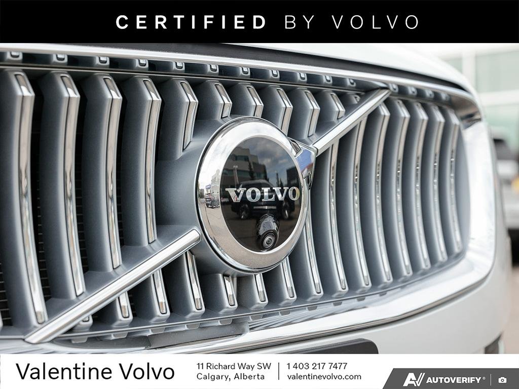 2025 Volvo XC90 Plug-In Hybrid Ultra Bright Theme-10