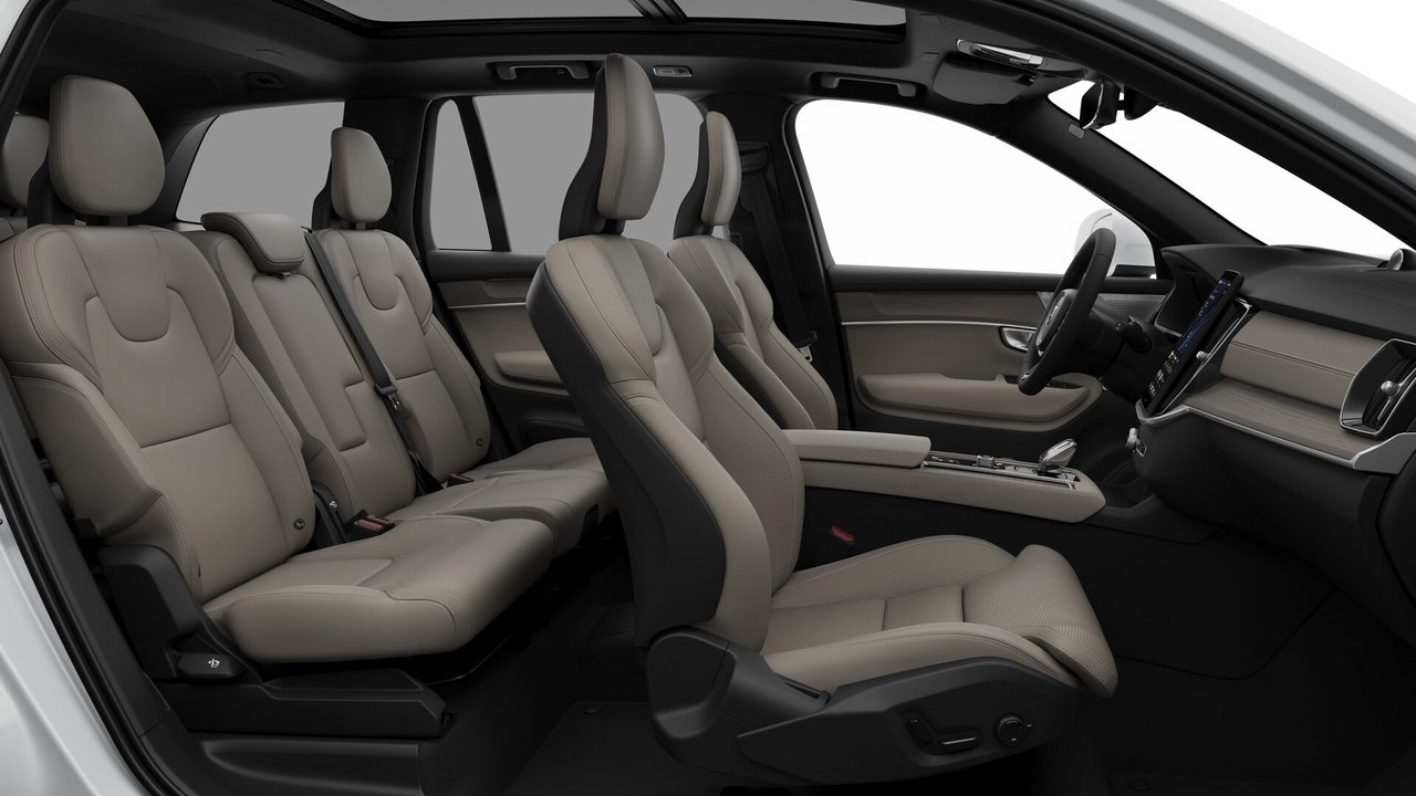 2026 Volvo XC90 Plug-in hybrid Ultra 7-Seater (Bright Theme)-12