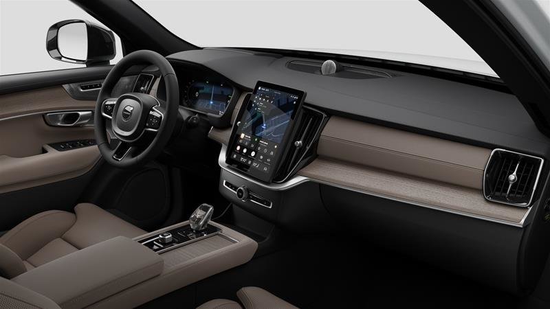 2027 Volvo XC90 Plug-In Hybrid Ultra Dark Theme-3