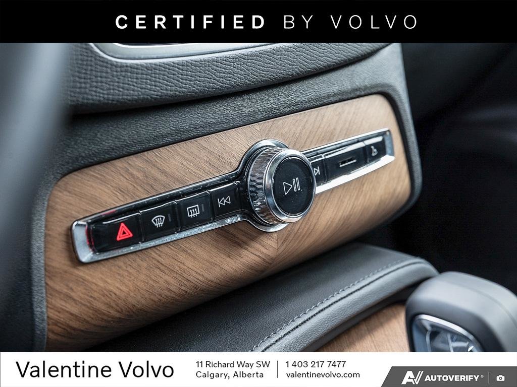 2024 Volvo XC90 Plug-In Hybrid Plus Bright Theme-19