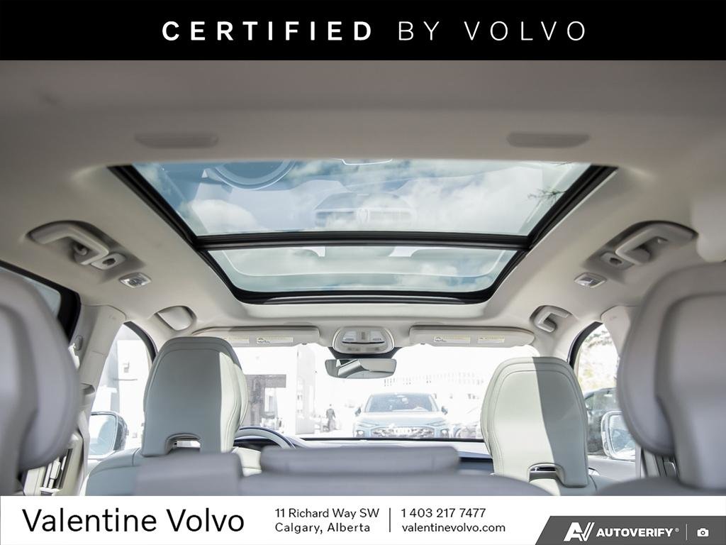 2023 Volvo XC90-25