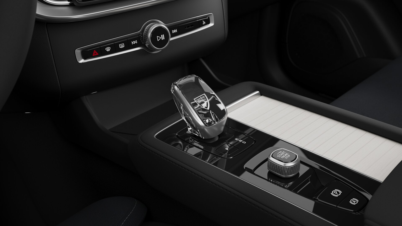 2026 Volvo XC90 Ultra 7-Seater (Dark Theme)-10