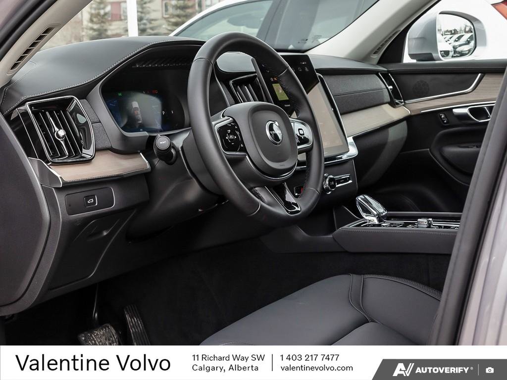 2026 Volvo XC90 Core Bright Theme-11