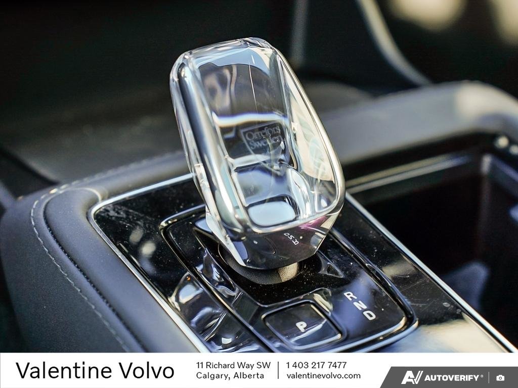 2026 Volvo XC90 Plus Dark Theme-18