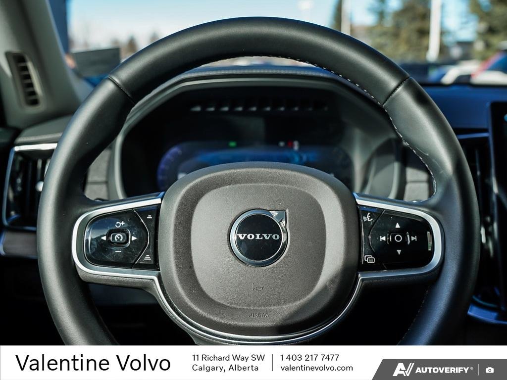 2026 Volvo XC90 Plus Dark Theme-13