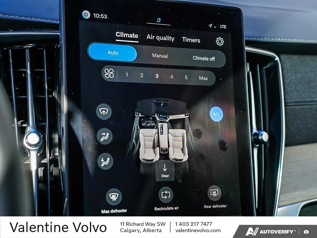 2026 Volvo XC90 Plus Dark Theme-19