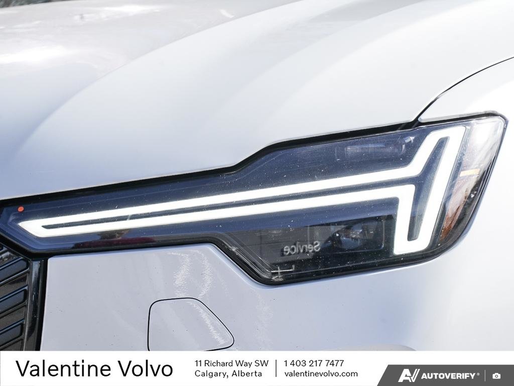 2026 Volvo XC90 Plus Dark Theme-9