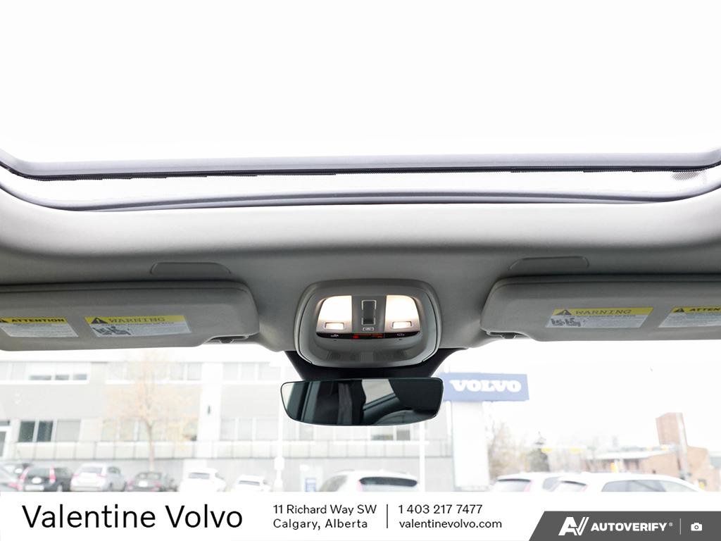 2026 Volvo XC90 Ultra Dark Theme-24