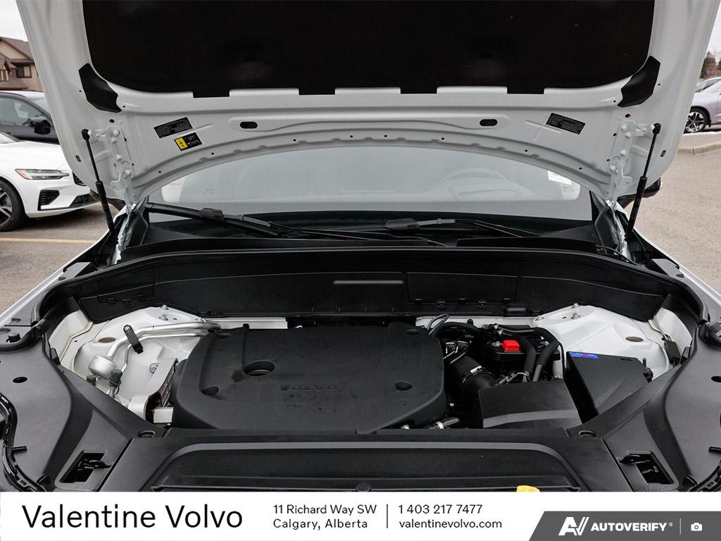 2026 Volvo XC90 Ultra Dark Theme-7