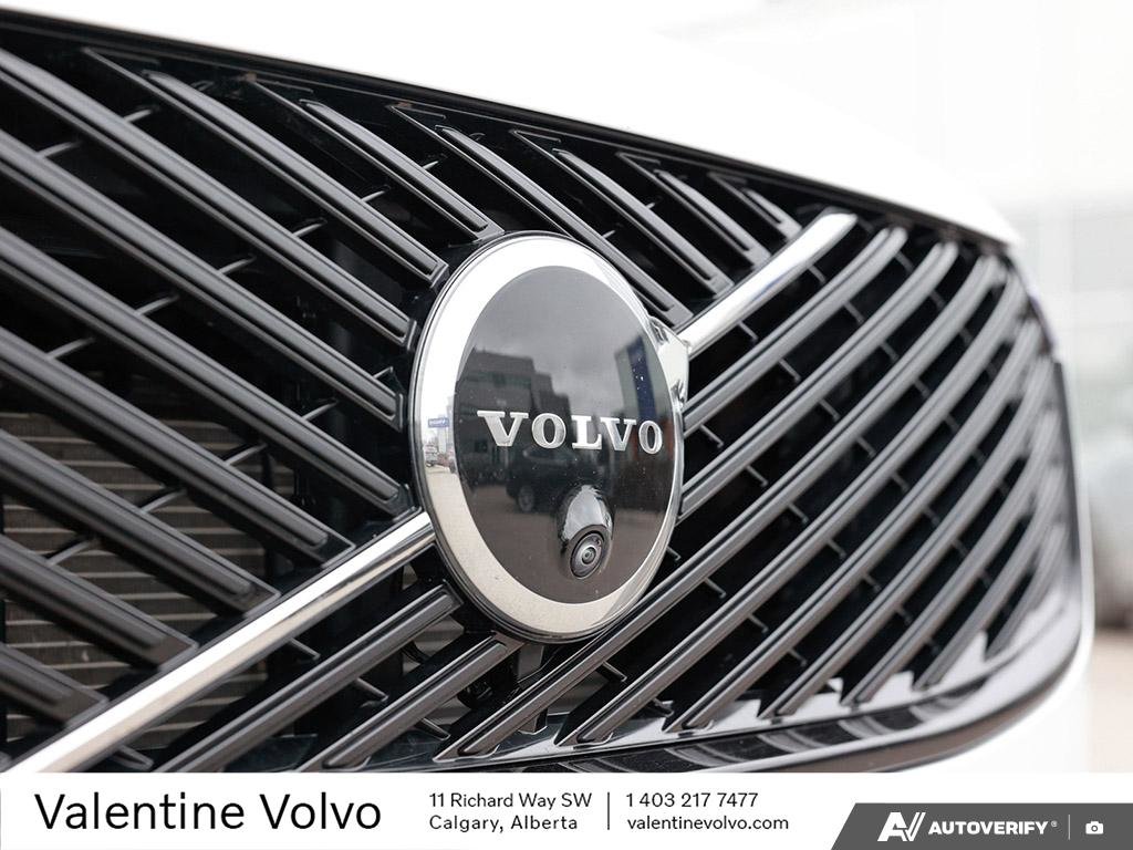 2026 Volvo XC90 Ultra Dark Theme-8