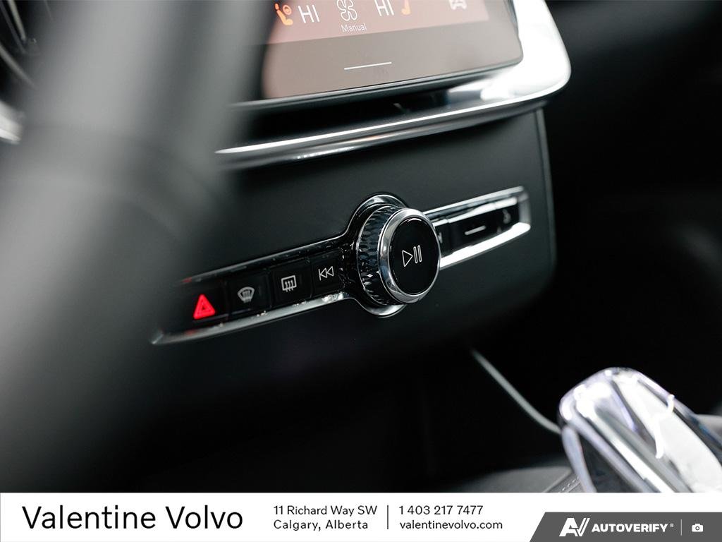 2026 Volvo XC90 Ultra Dark Theme-19