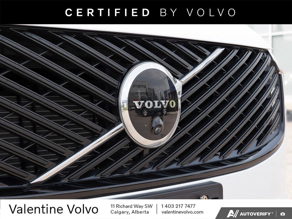 2026 Volvo XC90 Plus Dark Theme-9
